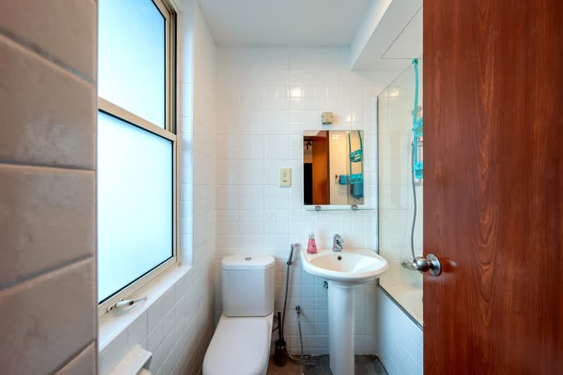 For Rent - St Michael's Condo