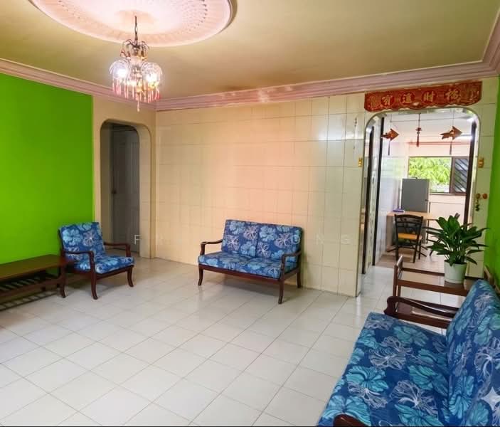 111 Serangoon North Avenue 1, 111 Serangoon North Avenue 1, 3 Bedrooms, 980 sqft, HDB Flat For Sale, by Freddy Ong, 500110494 - Living Room - PropertyGuru.com.sg