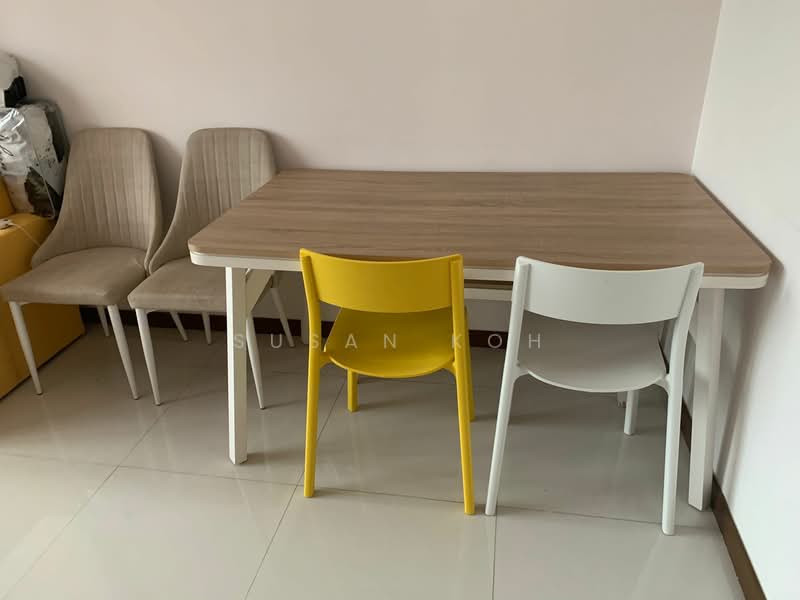 448A Bukit Batok West Avenue 9, 448A Bukit Batok West Avenue 9, 1 Bedroom, 506 sqft, HDB Flat For Rent, by Susan Koh, 500110495 - Dining Room - PropertyGuru.com.sg