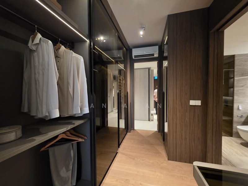 The Continuum, 1-8 Thiam Siew Avenue, 3 Bedrooms, 1,076 sqft, Condominium For Sale, by Tan Alan, 500110515 - Corridor - PropertyGuru.com.sg