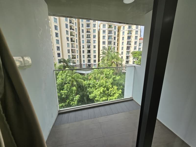 Aspen LinQ, 15 Institution Hill, 2 Bedrooms, 711 sqft, Condominium For Rent, by Chia S M, 500110516 - Balcony - PropertyGuru.com.sg