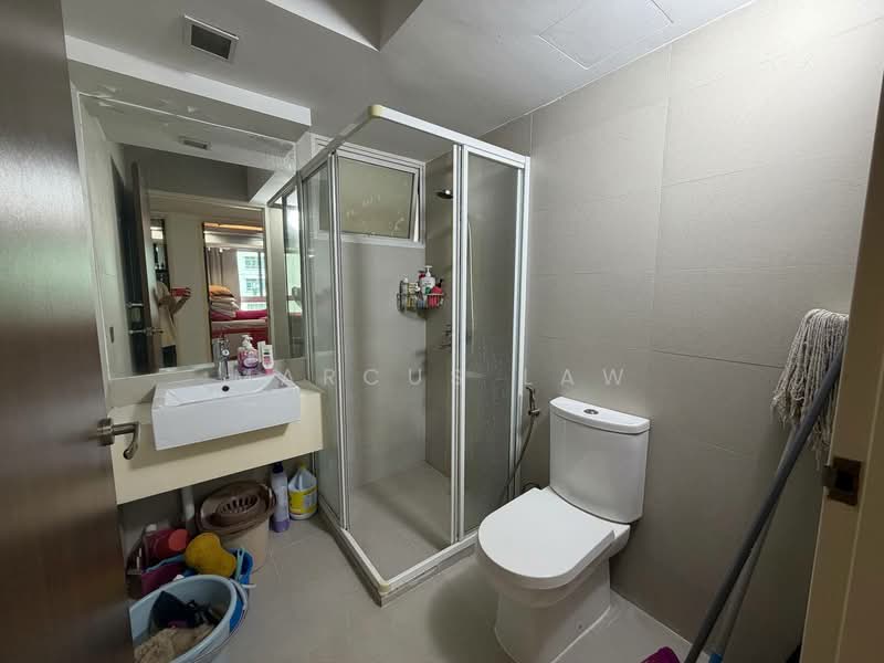 588D Ang Mo Kio Street 52, 588D Ang Mo Kio Street 52, 3 Bedrooms, 1,205 sqft, HDB Flat For Sale, by Marcus Law, 500110540 - Bathroom - PropertyGuru.com.sg