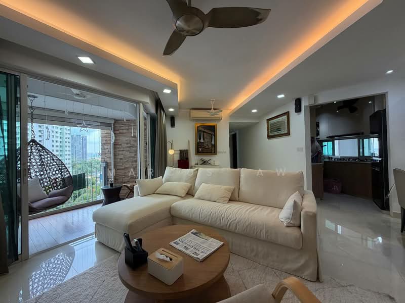 588D Ang Mo Kio Street 52, 588D Ang Mo Kio Street 52, 3 Bedrooms, 1,205 sqft, HDB Flat For Sale, by Marcus Law, 500110540 - Living Room - PropertyGuru.com.sg