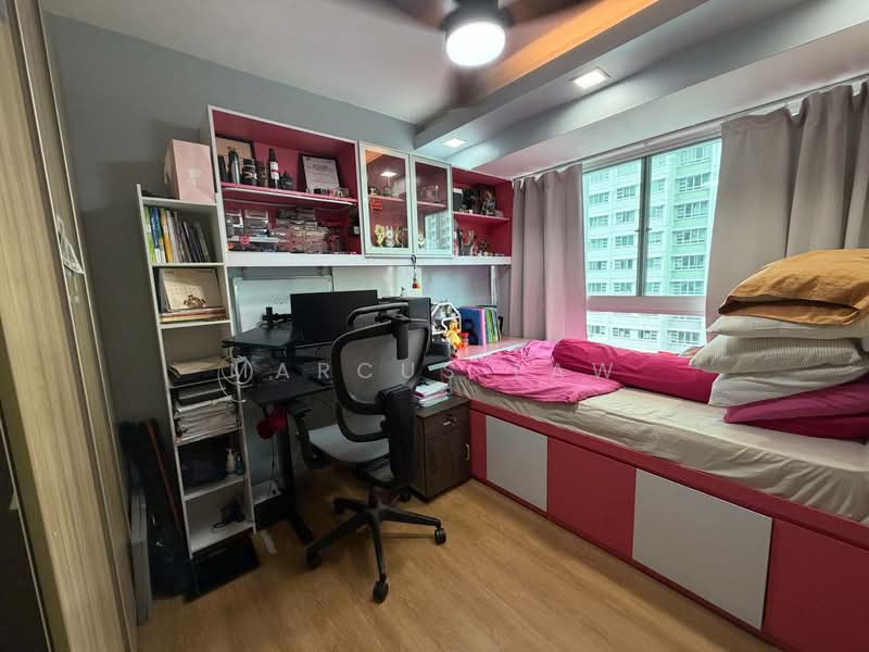 588D Ang Mo Kio Street 52, 588D Ang Mo Kio Street 52, 3 Bedrooms, 1,205 sqft, HDB Flat For Sale, by Marcus Law, 500110540 - Bedroom - PropertyGuru.com.sg