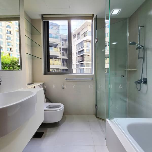 The Wharf Residence, 7 Tong Watt Road, 2 Bedrooms, 1,055 sqft, Condominium For Rent, by Jeremy Chua, 500110542 - Bathroom - PropertyGuru.com.sg