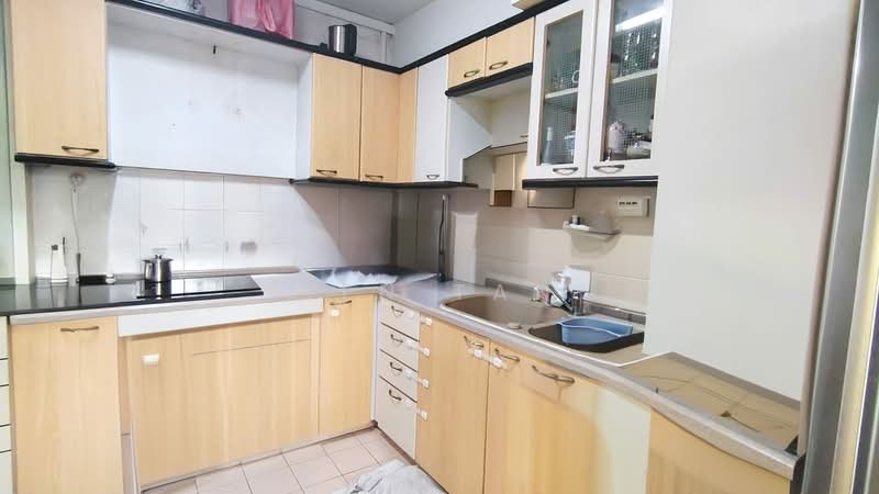 279 Toh Guan Road, 279 Toh Guan Road, 3 Bedrooms, 1,076 sqft, HDB Flat For Sale, by Ken Tan, 500110565 - Kitchen - PropertyGuru.com.sg