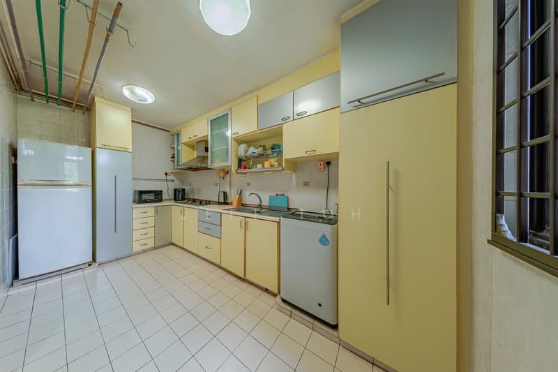 467 Segar Road, 467 Segar Road, 3 Bedrooms, 1,184 sqft, HDB Flat For Sale, by Jeff Toh, 500110566 - Kitchen - PropertyGuru.com.sg