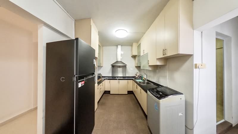 430 Tampines Street 41, 430 Tampines Street 41, 3 Bedrooms, 1,604 sqft, HDB Flat For Sale, by Cherry Ling, 500110572 - Kitchen - PropertyGuru.com.sg