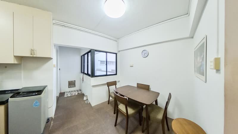 430 Tampines Street 41, 430 Tampines Street 41, 3 Bedrooms, 1,604 sqft, HDB Flat For Sale, by Cherry Ling, 500110572 - Kitchen - PropertyGuru.com.sg