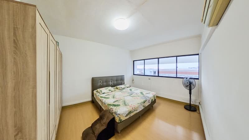 430 Tampines Street 41, 430 Tampines Street 41, 3 Bedrooms, 1,604 sqft, HDB Flat For Sale, by Cherry Ling, 500110572 - Bedroom - PropertyGuru.com.sg