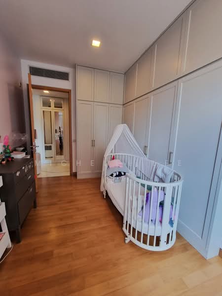 St. Regis Residences Singapore, 33 Tanglin Road, 5 Bedrooms, 2,150 sqft, Apartment For Rent, by Michelle Lee, 500110574 - Bedroom - PropertyGuru.com.sg