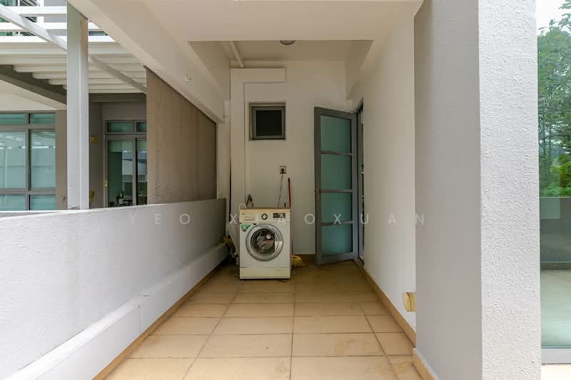 Viz at Holland, 221 Queensway, 2 Bedrooms, 1,130 sqft, Condominium For Rent, by Yeo XiaoXuan, 500110581 - Exterior - PropertyGuru.com.sg