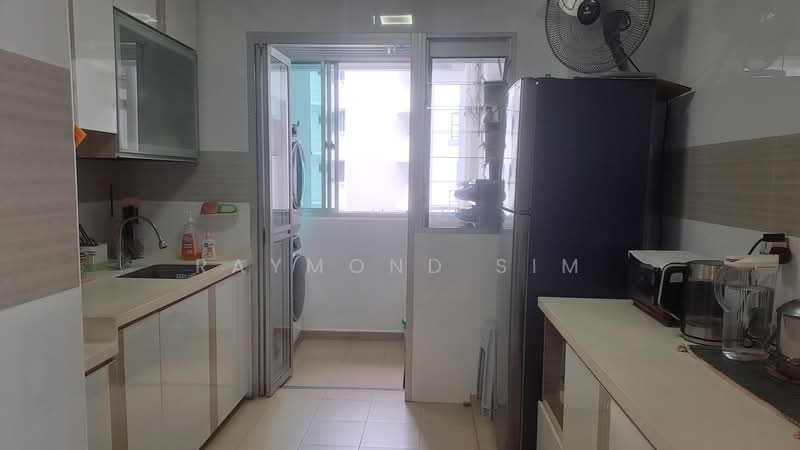473B Upper Serangoon Crescent, 473B Upper Serangoon Crescent, 3 Bedrooms, 1,001 sqft, HDB Flat For Sale, by Raymond Sim, 500110592 - Kitchen - PropertyGuru.com.sg