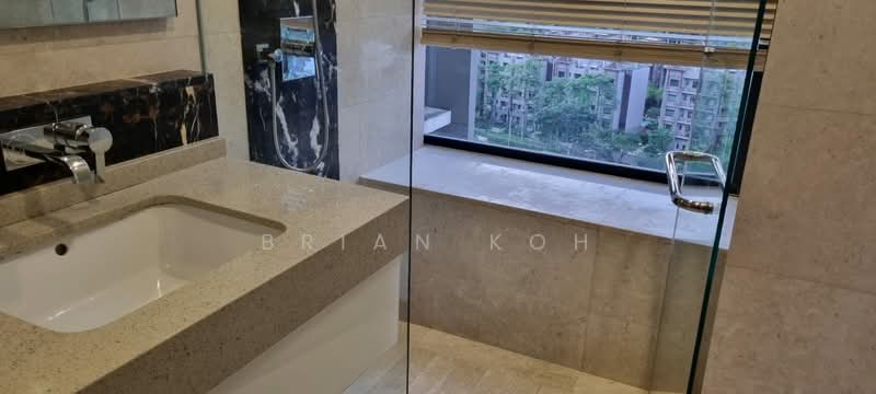 Parvis, 18 Holland Hill, 2 Bedrooms, 990 sqft, Condominium For Rent, by Brian Koh, 500110593 - Bathroom - PropertyGuru.com.sg
