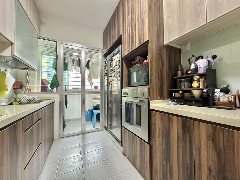 329A Anchorvale Street, 329A Anchorvale Street, 3 Bedrooms, 1,001 sqft, HDB Flat For Sale, by Lai Zhi Ping (Jack), 500110598 - Kitchen - PropertyGuru.com.sg