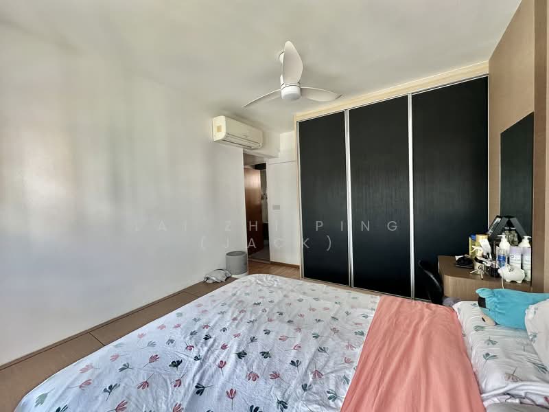 329A Anchorvale Street, 329A Anchorvale Street, 3 Bedrooms, 1,001 sqft, HDB Flat For Sale, by Lai Zhi Ping (Jack), 500110598 - Bedroom - PropertyGuru.com.sg
