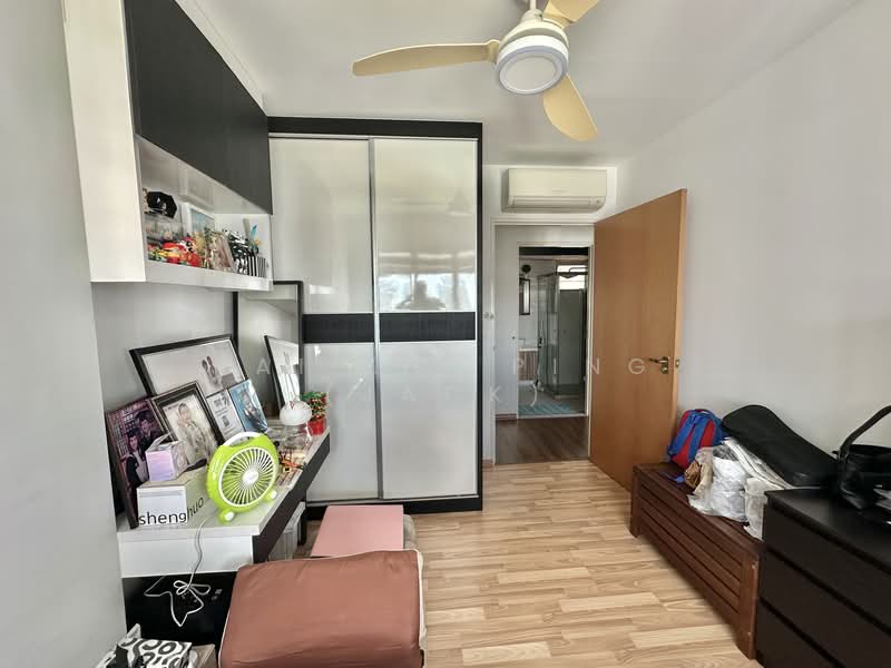 329A Anchorvale Street, 329A Anchorvale Street, 3 Bedrooms, 1,001 sqft, HDB Flat For Sale, by Lai Zhi Ping (Jack), 500110598 - Bedroom - PropertyGuru.com.sg