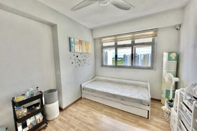 329A Anchorvale Street, 329A Anchorvale Street, 3 Bedrooms, 1,001 sqft, HDB Flat For Sale, by Lai Zhi Ping (Jack), 500110598 - Bedroom - PropertyGuru.com.sg