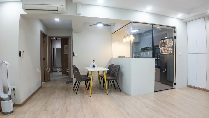 415B Northshore Drive, 415B Northshore Drive, 3 Bedrooms, 1,206 sqft, HDB Flat For Sale, by Roselynn Ahmad, 500110602 - Dining Room - PropertyGuru.com.sg