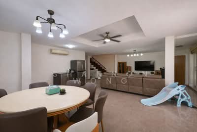 For Sale - RARE Semi D in Seletar Hill Estate (D28). No west sun. NS facing.