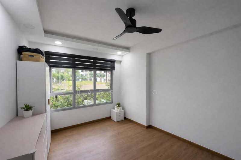 874D Tampines Street 85, 874D Tampines Street 85, 3 Bedrooms, 1,216 sqft, HDB Flat For Sale, by Barry Ho, 500110605 - Bedroom - PropertyGuru.com.sg
