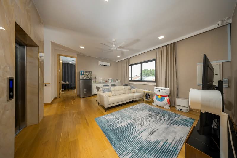 Serangoon Garden Estate, Corfe Place, 7 Bedrooms, 9,600 sqft, Semi-Detached House For Sale, by Cherry Ling, 500110610 - Living Room - PropertyGuru.com.sg