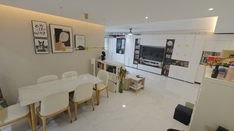 629 Jurong West Street 65, 629 Jurong West Street 65, 4 Bedrooms, 1,399 sqft, HDB Flat For Sale, by Shawn Yang, 500110616 - Living Room - PropertyGuru.com.sg