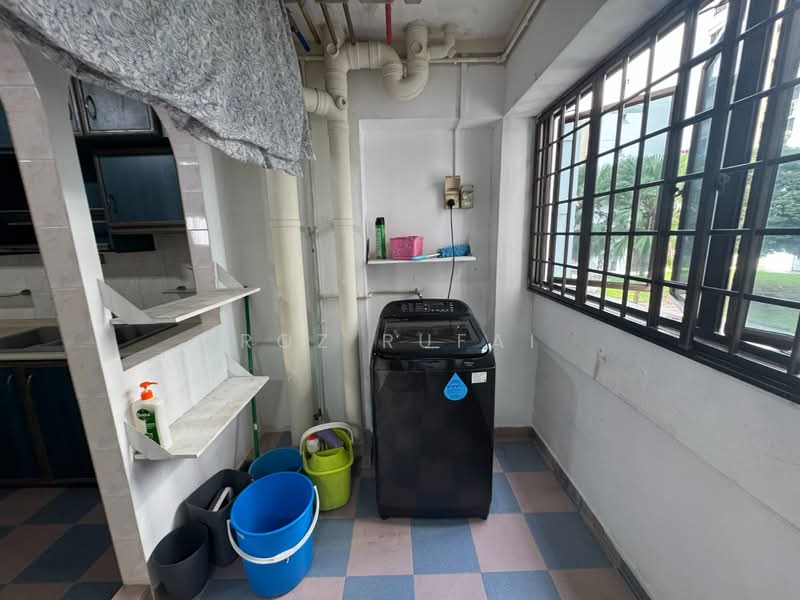 639 Jurong West Street 61, 639 Jurong West Street 61, 4 Bedrooms, 1,313 sqft, HDB Flat For Sale, by Roz Rufai, 500110622 - Interior - PropertyGuru.com.sg