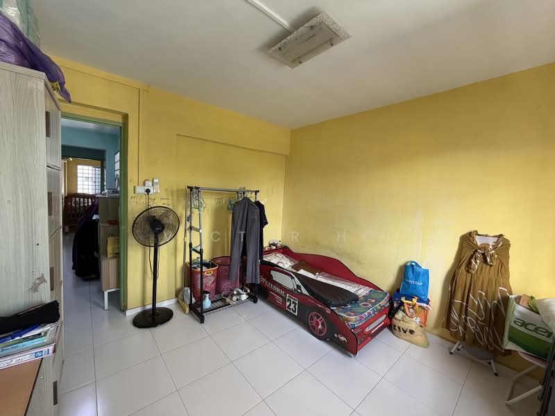 227 Choa Chu Kang Central, 227 Choa Chu Kang Central, 4 Bedrooms, 1,313 sqft, HDB Flat For Sale, by Victor Ho, 500110623 - Bedroom - PropertyGuru.com.sg