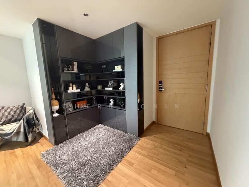 One Shenton, 1 Shenton Way, 4 Bedrooms, 5,350 sqft, Condominium For Sale, by Cherry Chin, 500110633 - Entrance - PropertyGuru.com.sg