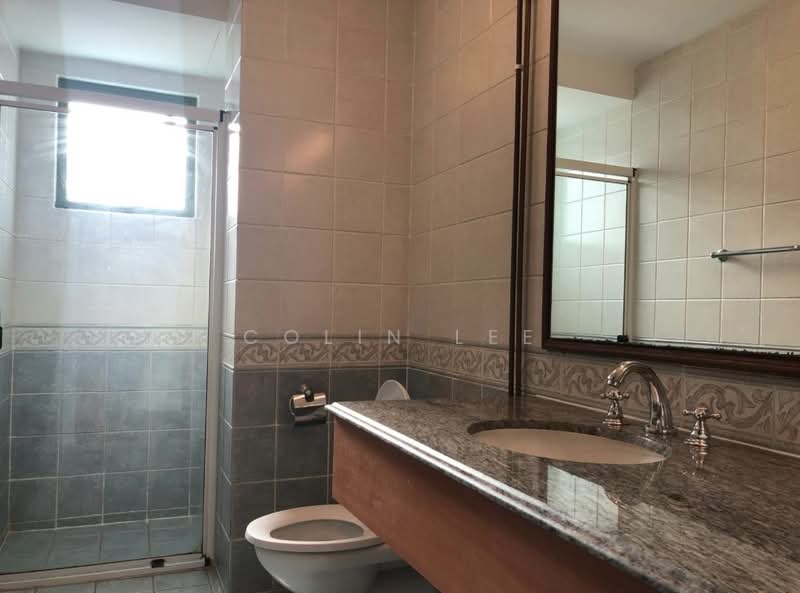 Gold Palm Mansions, 139 Lorong K Telok Kurau, 3 Bedrooms, 1,582 sqft, Apartment For Rent, by Colin Lee, 500110639 - Common Bathroom - PropertyGuru.com.sg