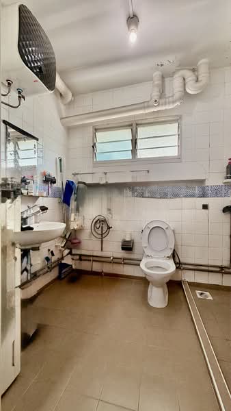 739 Woodlands Circle, 739 Woodlands Circle, 3 Bedrooms, 1,098 sqft, HDB Flat For Sale, by Jason Seah, 500110662 - Bathroom - PropertyGuru.com.sg