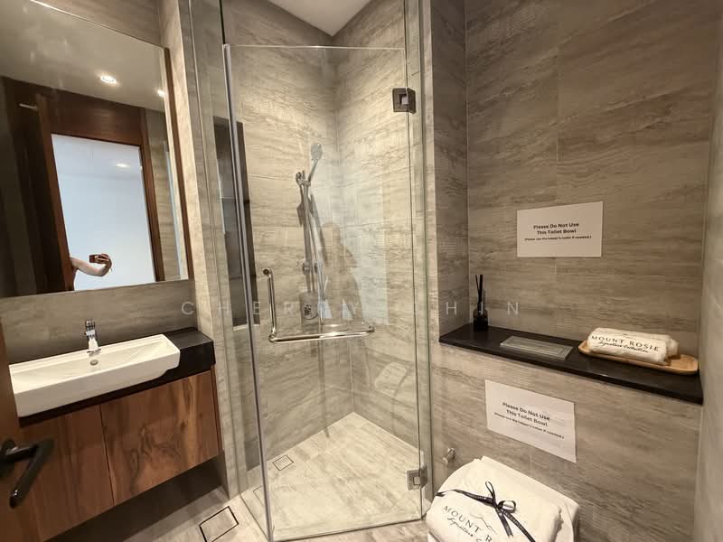 Mount Rosie Bungalow 独栋别墅, , 8 Bedrooms, 7,636 sqft, Detached House For Sale, by Cherry Chin, 500110665 - Bathroom - PropertyGuru.com.sg