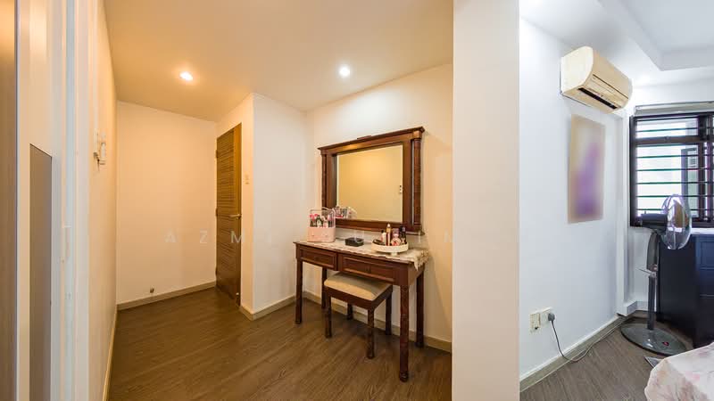 656D Jurong West Street 61, 656D Jurong West Street 61, 4 Bedrooms, 1,420 sqft, HDB Flat For Sale, by Azmi Suliman, 500110670 - Master Bedroom - PropertyGuru.com.sg