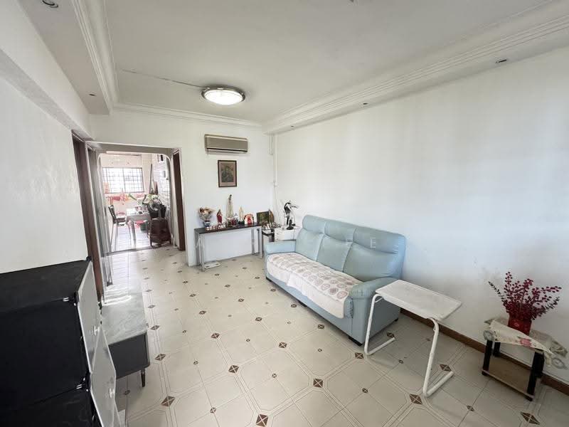 283 Tampines Street 22, 283 Tampines Street 22, Pasir Ris / Tampines, 2 Bedrooms, 840 sqft, HDB Flat For Sale, by Laura Lee, 500110681 - Living Room - PropertyGuru.com.sg