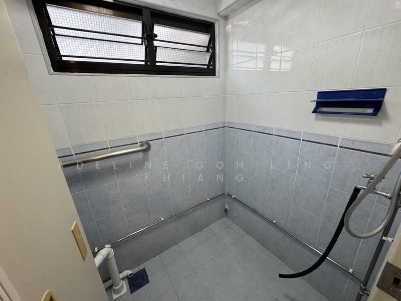 6 Marine Terrace, 6 Marine Terrace, 2 Bedrooms, 700 sqft, HDB Flat For Sale, by Adeline Goh Leng Khiang, 500110696 - Bathroom - PropertyGuru.com.sg