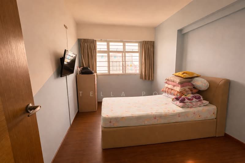488D Choa Chu Kang Avenue 5, 488D Choa Chu Kang Avenue 5, 3 Bedrooms, 1,216 sqft, HDB Flat For Sale, by Stella Poh, 500110703 - Bedroom - PropertyGuru.com.sg