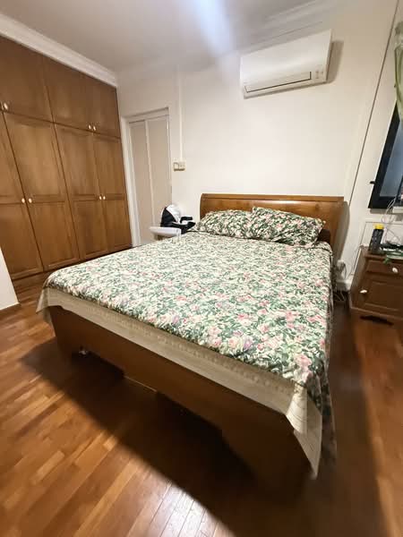 258D Compassvale Road, 258D Compassvale Road, 3 Bedrooms, 1,184 sqft, HDB Flat For Sale, by Roselynn Ahmad, 500110713 - Master Bedroom - PropertyGuru.com.sg