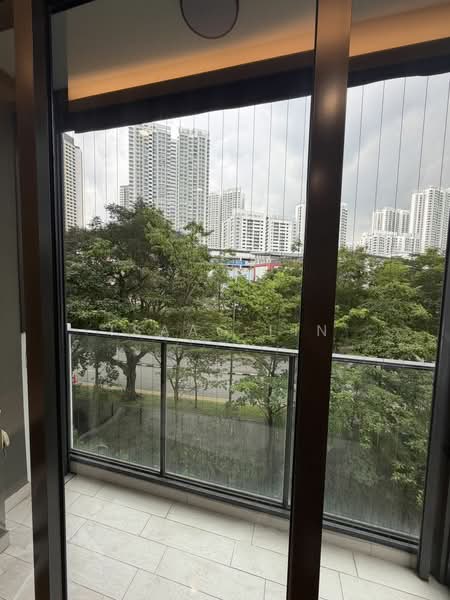 The Clement Canopy, 16 Clementi Avenue 1, 3 Bedrooms, 990 sqft, Condominium For Sale, by Isaac Lin, 500110729 - Balcony - PropertyGuru.com.sg