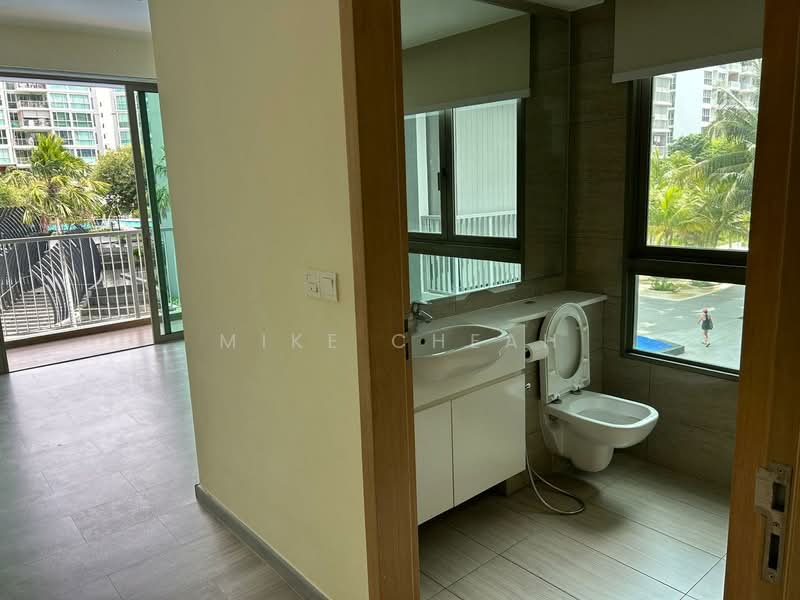 Ripple Bay, 12 Pasir Ris Link, 3 Bedrooms, 1,066 sqft, Condominium For Rent, by Mike Cheah, 500110730 - Bathroom - PropertyGuru.com.sg