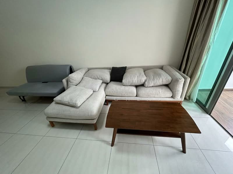Ripple Bay, 12 Pasir Ris Link, 3 Bedrooms, 1,066 sqft, Condominium For Rent, by Mike Cheah, 500110730 - Living Room - PropertyGuru.com.sg