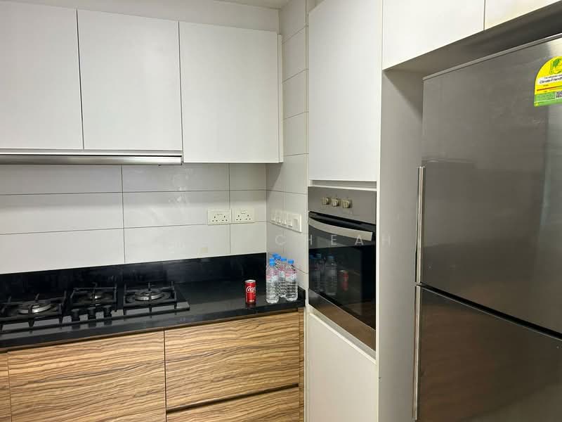 Ripple Bay, 12 Pasir Ris Link, 3 Bedrooms, 1,066 sqft, Condominium For Rent, by Mike Cheah, 500110730 - Kitchen - PropertyGuru.com.sg