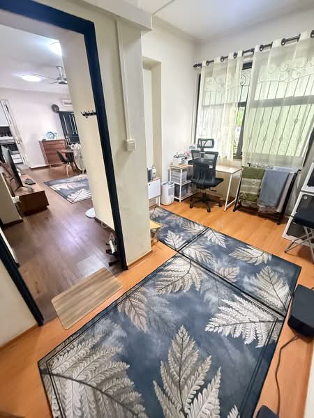 621 Jurong West Street 65, 621 Jurong West Street 65, 3 Bedrooms, 915 sqft, HDB Flat For Sale, by Roselynn Ahmad, 500110732 - Bedroom - PropertyGuru.com.sg