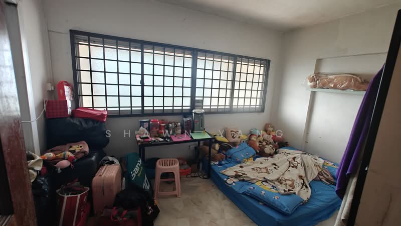 559 Jurong West Street 42, 559 Jurong West Street 42, 3 Bedrooms, 1,474 sqft, HDB Flat For Sale, by Shawn Yang, 500110733 - Bedroom - PropertyGuru.com.sg