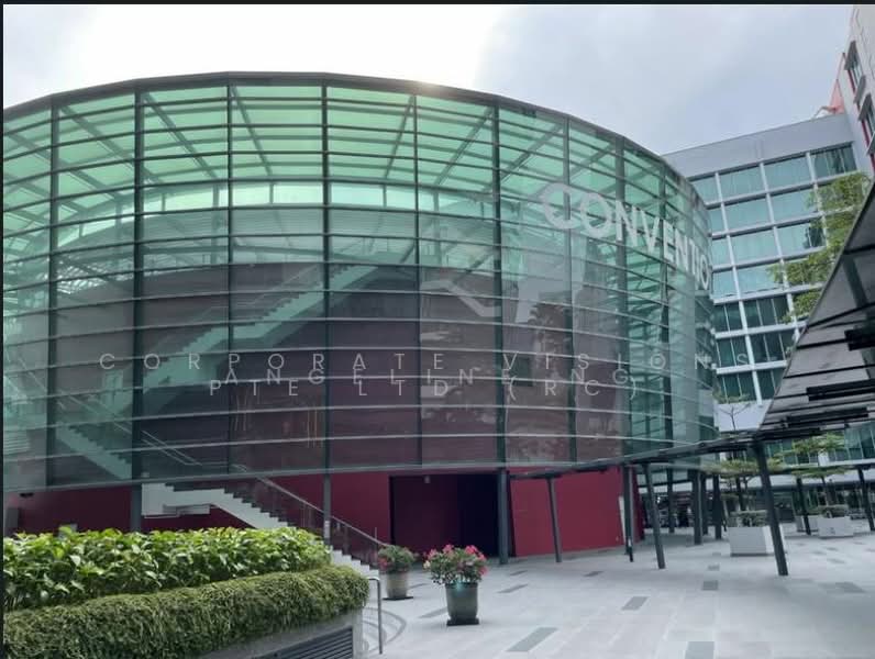 ESR Bizpark @ Changi, Changi Bizpark MNC Moving out move-in cond Call Ronn 96858829, 9,000 sqft, Business / Science Park For Rent, by RONN, 500110740 - Exterior - CommercialGuru.com.sg