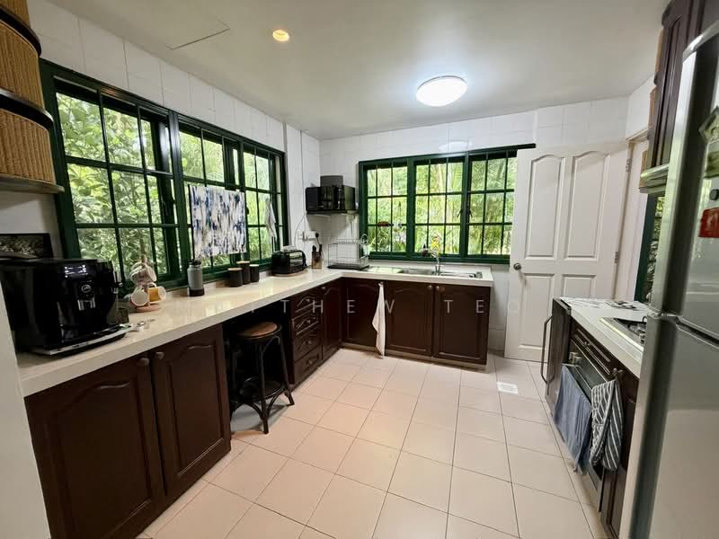 Hindhede Drive | Bukit Timah, Hindhede Drive | Upper Bukit Timah Road, 3 Bedrooms, 2,000 sqft, Corner Terrace For Rent, by Matthew Teo, 500110743 - PropertyGuru.com.sg