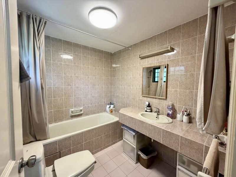 Hindhede Drive | Bukit Timah, Hindhede Drive | Upper Bukit Timah Road, 3 Bedrooms, 2,000 sqft, Corner Terrace For Rent, by Matthew Teo, 500110743 - PropertyGuru.com.sg