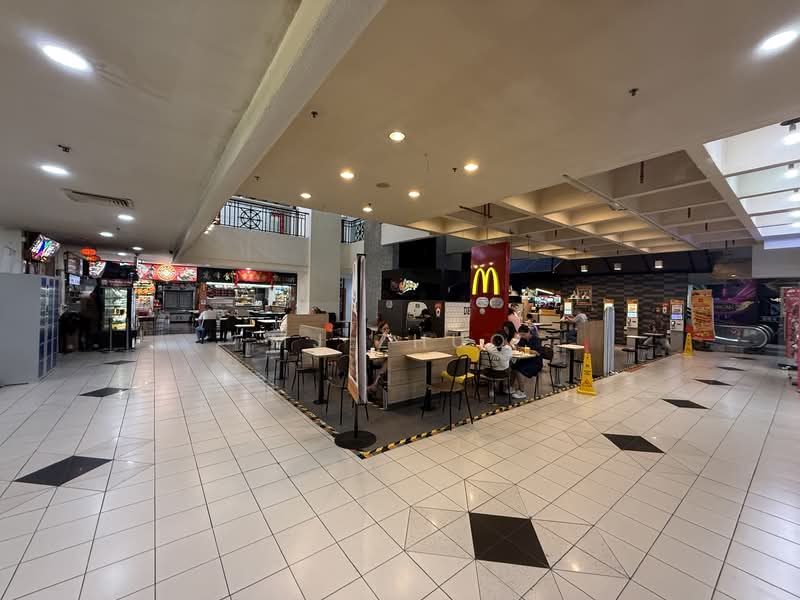 Parklane Shopping Mall, 35 Selegie Road, 1,142 sqft, Other Retail For Rent, by MJ Zhuo, 500110753 - CommercialGuru.com.sg