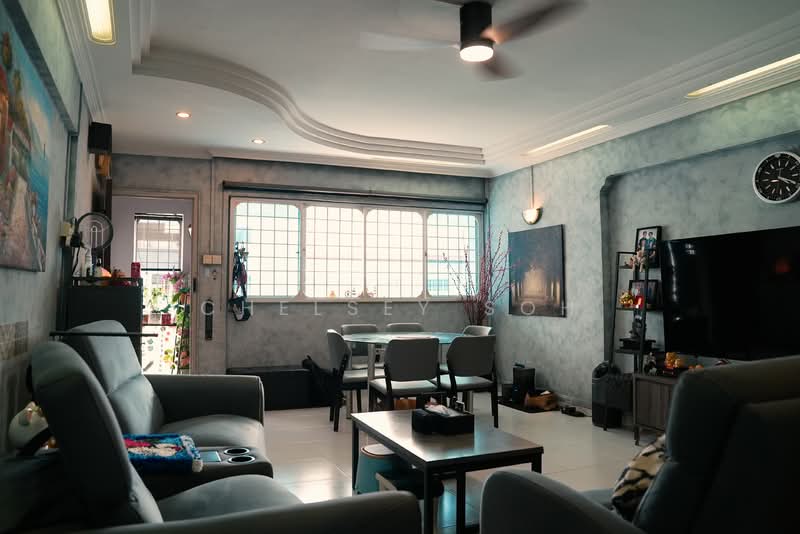 Cheapest Top-Floor Corner 4-Room in Tampines with Private Recess Area, 15 Mins to Ngee Ann Secondary, , 3 Bedrooms, 1,174 sqft, HDB Flat For Sale, by Chelsey Soh, 500110761 - Living Room - PropertyGuru.com.sg