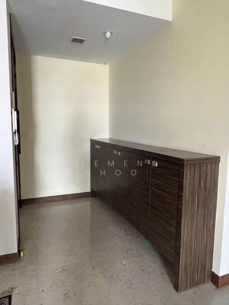 The Waterina, 63 Lorong 40 Geylang, 5 Bedrooms, 1,744 sqft, Apartment For Rent, by Clemens Khoo, 500110762 - Entrance - PropertyGuru.com.sg